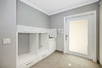 14   Leopold St 93 - Laundry