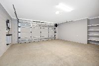 15   Leopold St 93 - Garage