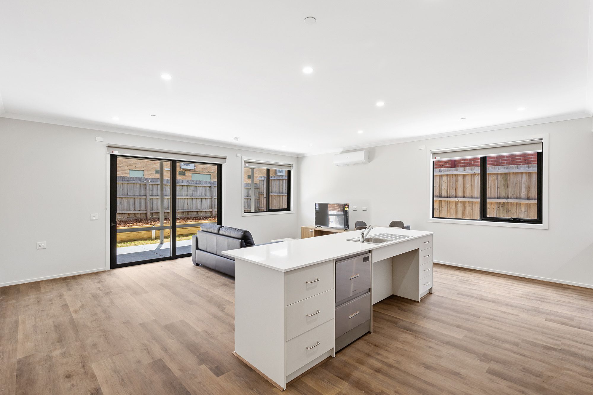 Kitchen Living Dining 5 LR No Logo