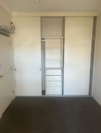 1B Aboyne Ave Mitchell Park bed