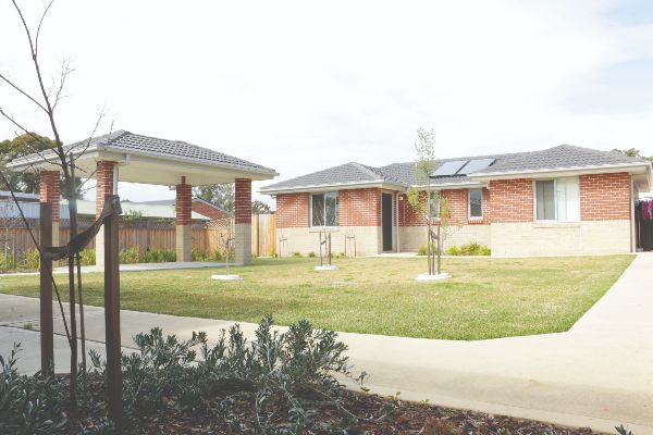 11 519_percy_11_cmyk