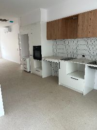 18 Anderson Street Werribee Kitchen