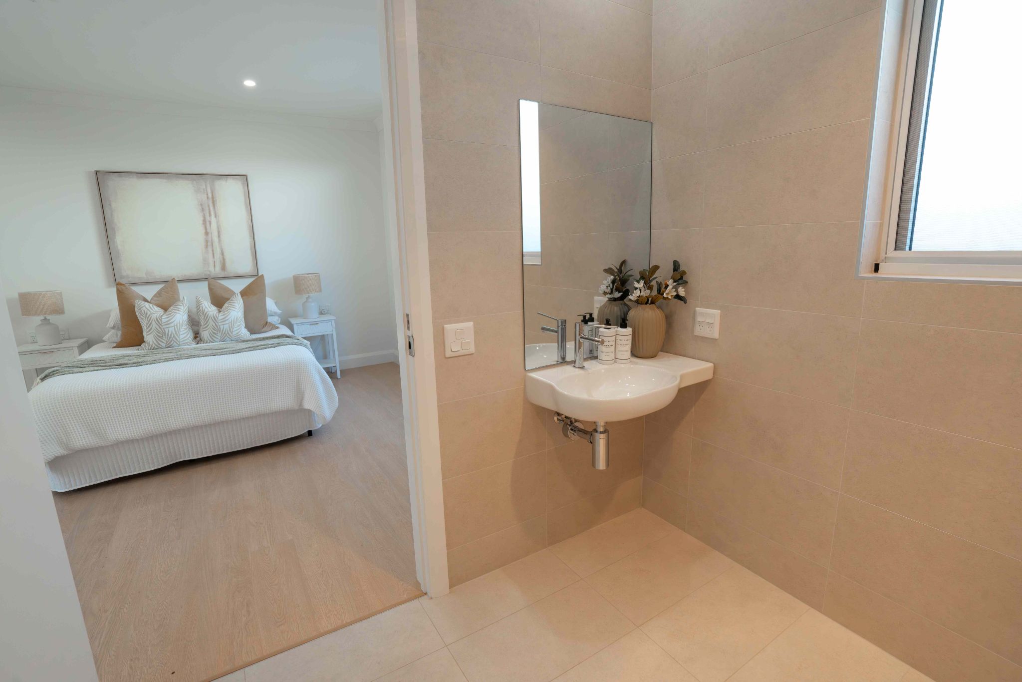 Avenu   Christie Downs-19