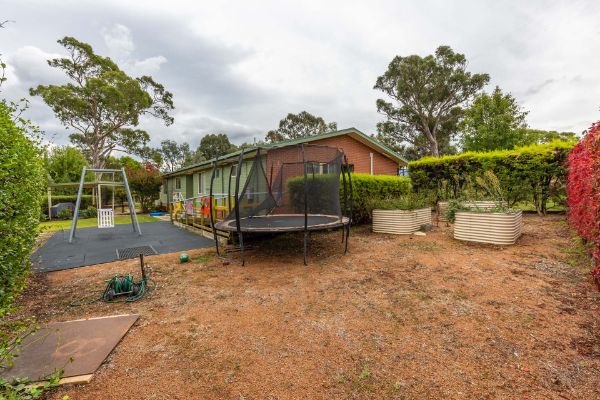 LR 20230327-244 Kambah Pool Rd-006_large