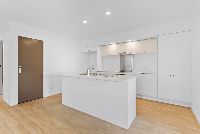 016 Open2view_ID911819-2_90_Boundary_Road