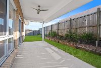 017 Open2view_ID965913-24_Livistona_Street