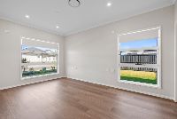 004 Open2view_ID965913-24_Livistona_Street