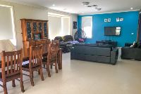 Joan Crt lounge Web1200x800