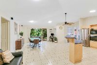 Kelburn House kitchen dining