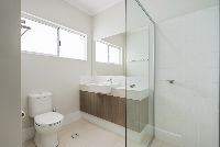11   Jermyn Vista 42 - Bathroom