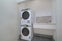 WEB Y25 515 4 Canvas Rd-27