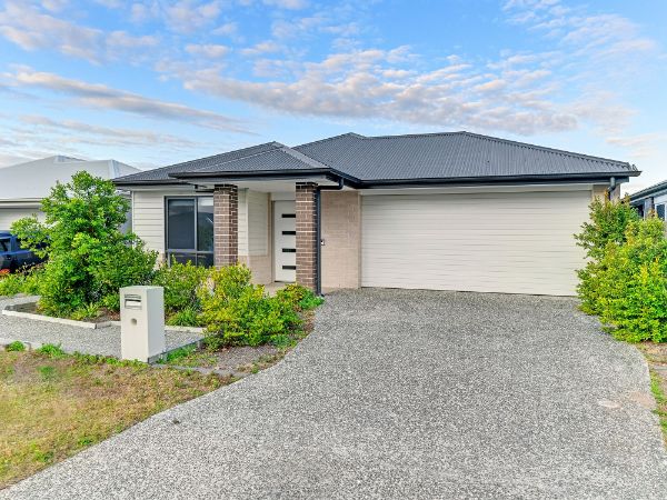 1   Salsa St 11 - Front