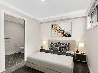 017 Open2view_ID719733-160_Kinghorne_Street