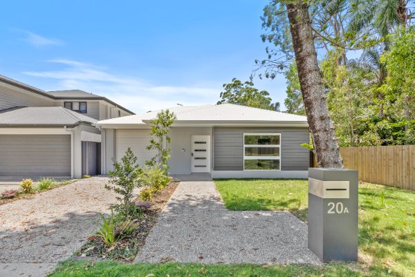 001 Open2view_ID988604-20A_Sheaffe_Street