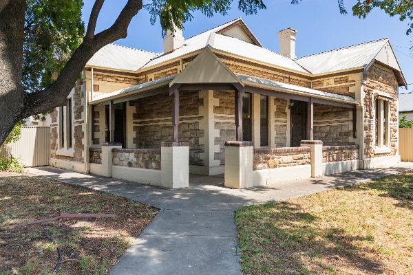 Woodville Park   62 Beaufort Street - 14