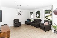 SIL043 LR_Maryland_shared living_2