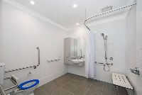 Portrush Ensuite