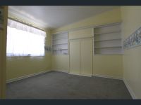 5kingstdingeebackbedroom