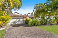 Front Facade 3_Greenway_Court_Tewantin_DAX40165H-750x500