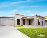 Kingscote Ext_12_v2_crop_Small SIze Logo