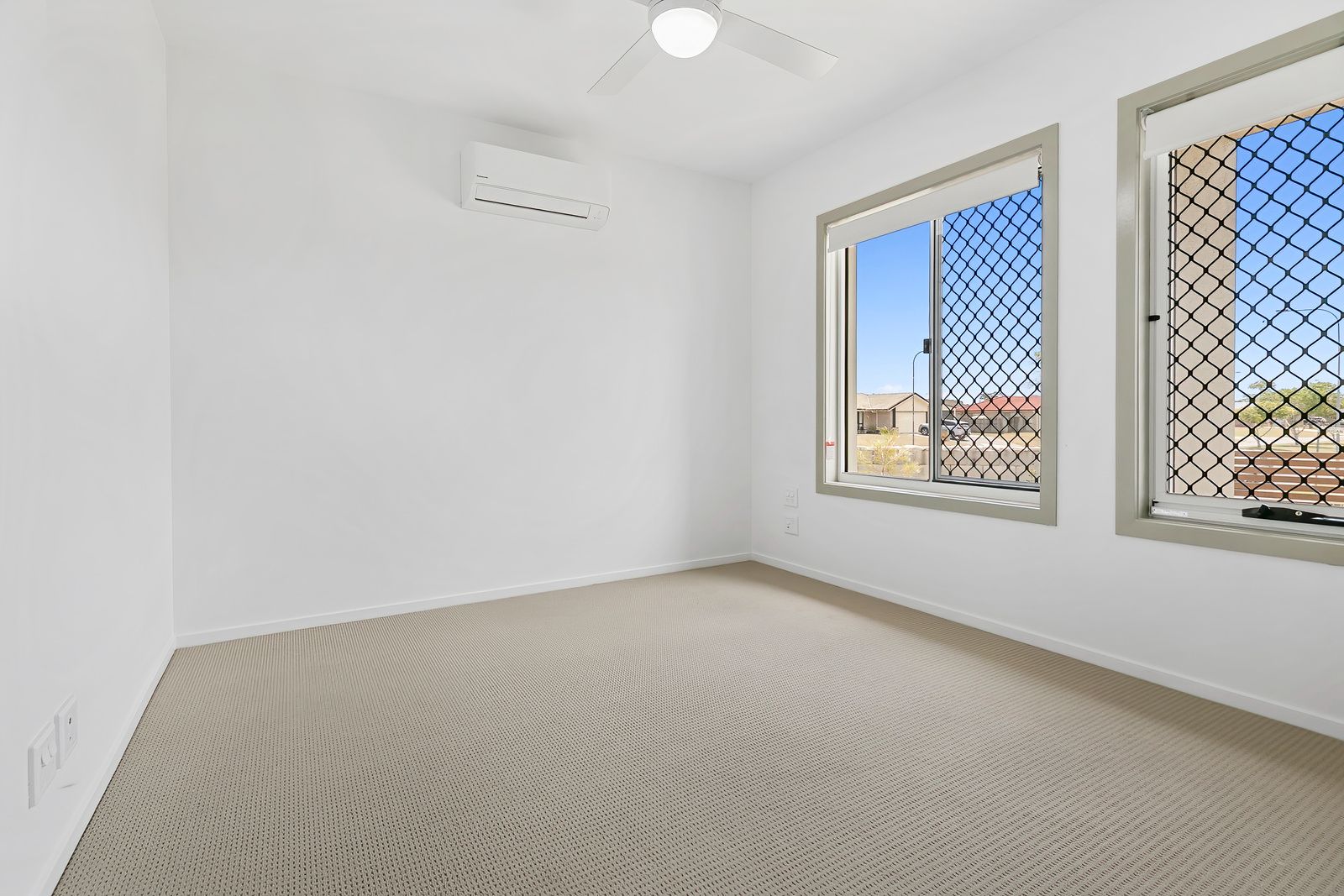 017 Open2view_ID993060-43_Dougan_Street