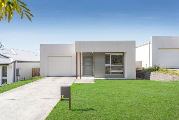 1   North high St 58 - Front