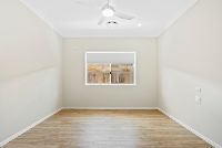 PROFESSIONAL PHOTO   LOW RES 4