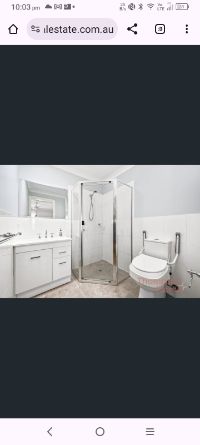 BATHROOM IN MAIN BEDROOM