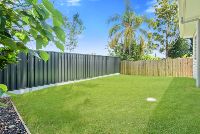 PROFESSIONAL PHOTO   LOW RES 13