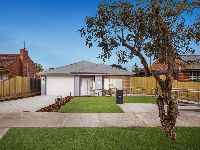 Fidge   Facade 1 Dusk LR No Logo (1)