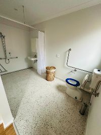 2f8e5768 7375-4095-acdd-4e07383c4e94