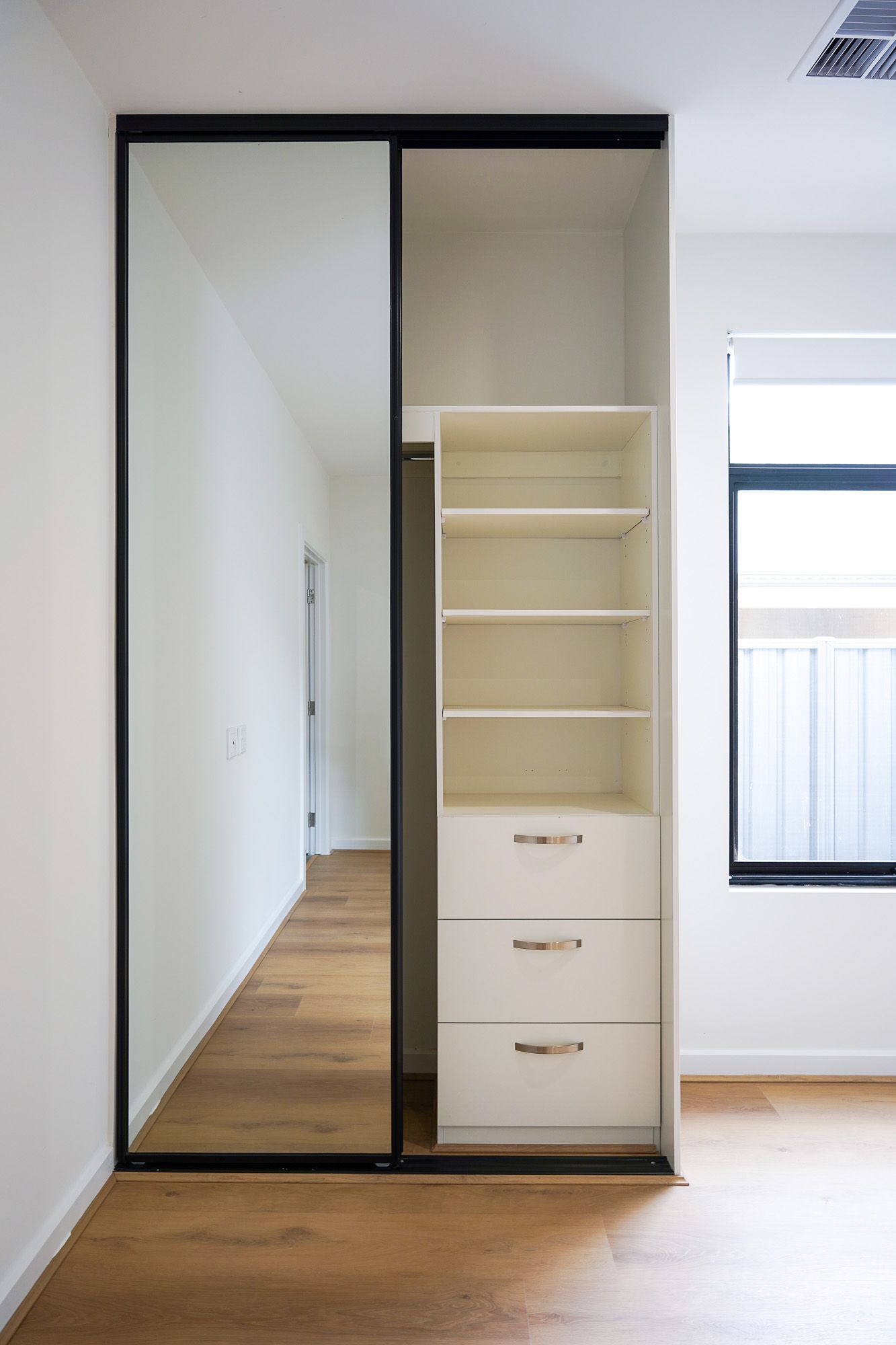 56 Pirie St   Photogram Hub _15