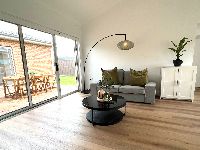 C24B8482 356D-4F46-B24C-68369166B2CE - Copy