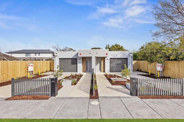 Scotch   Facade Both 1 LR No Logo