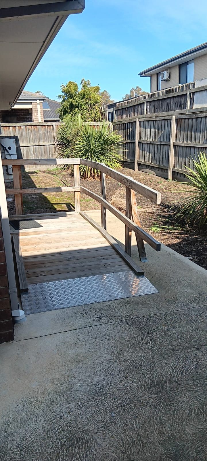 WhatsApp Image 2025 09-03 at 09.33.32_44bd4540