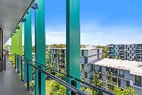 011 Open2view_ID931263-2707_10_Perkins_Lane