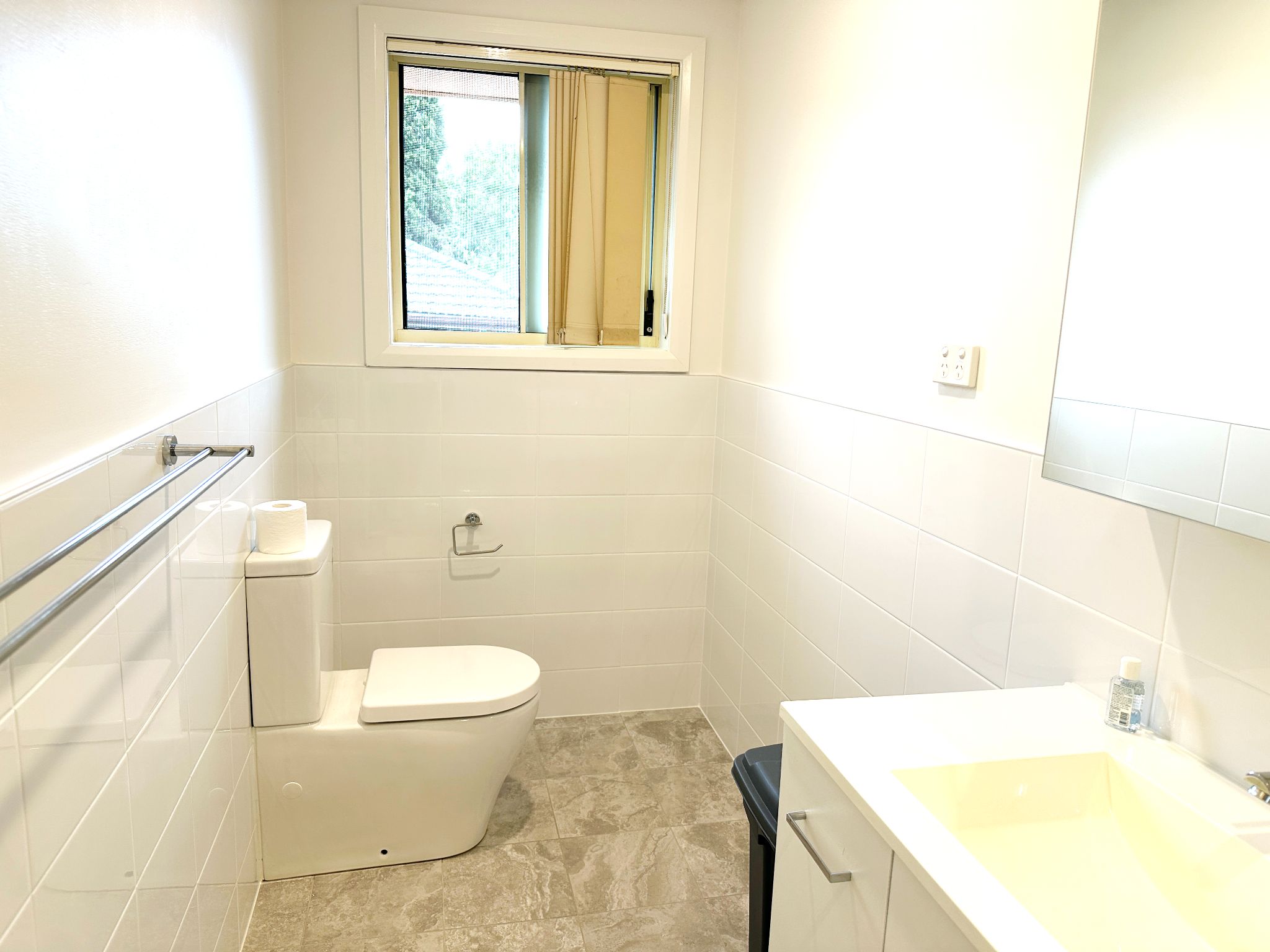 Dudley Bedroom Ensuite2