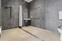 PROFESSIONAL PHOTO   LOW RES  12 02.05.2025