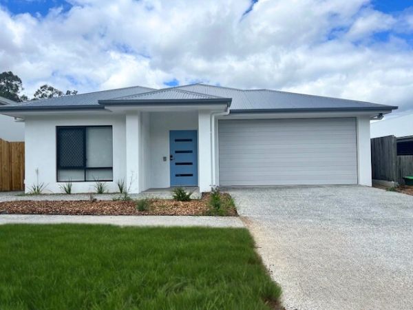 Banyan Ellen Grove facade