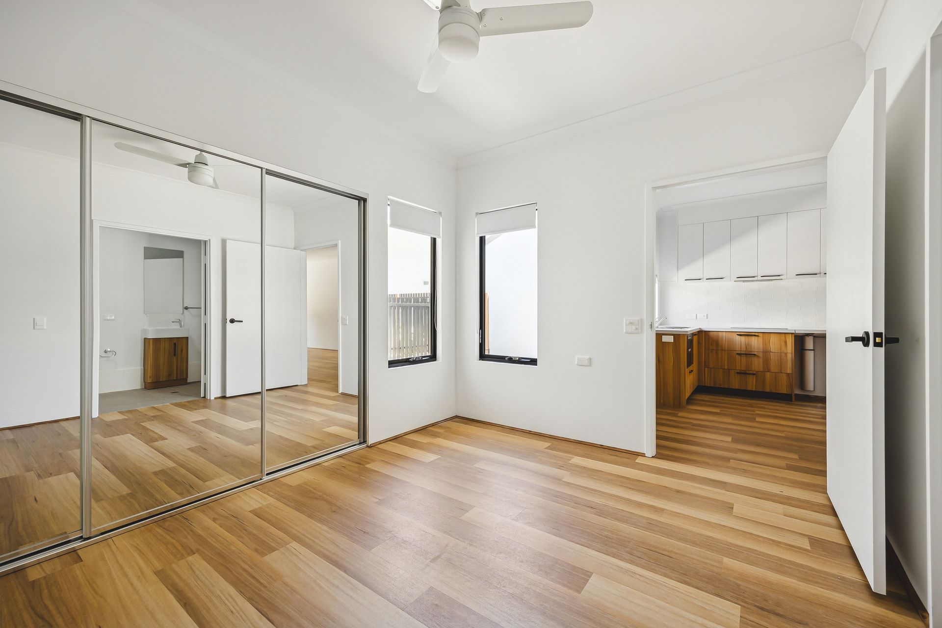 web 2 7-13 Station Street, Gosnells 18