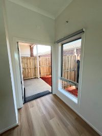 09f7bd13 d1ab-4865-b1e7-660633b20031-768x1024