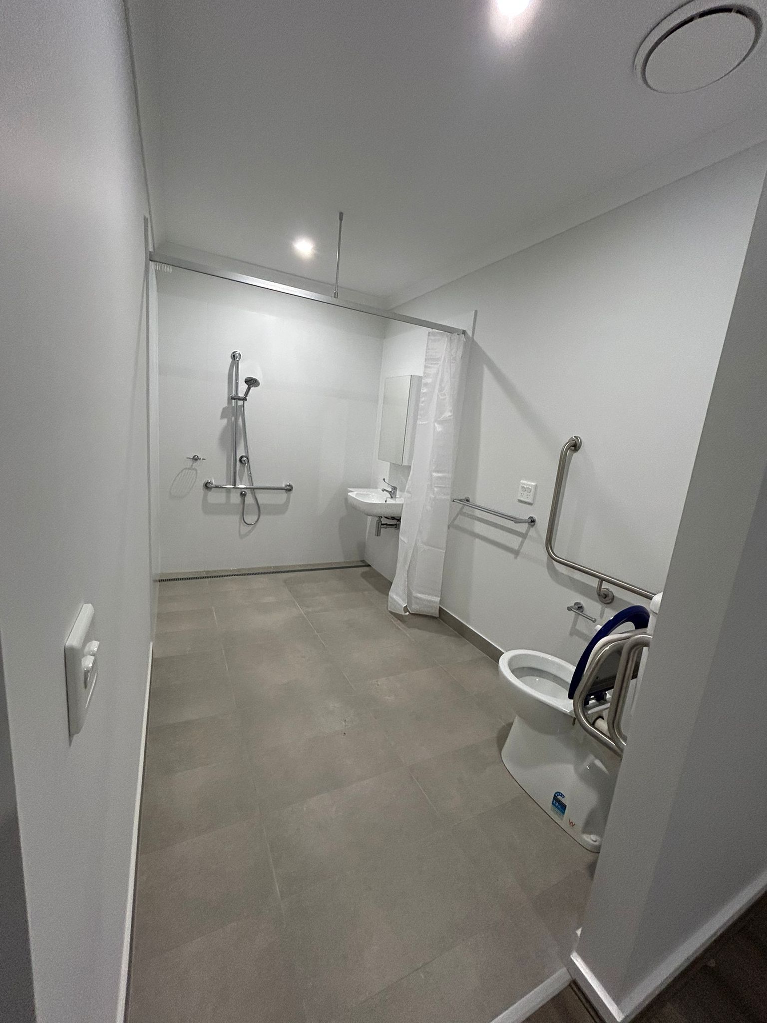 WhatsApp Image 2025 11-19 at 5.43.20 PM