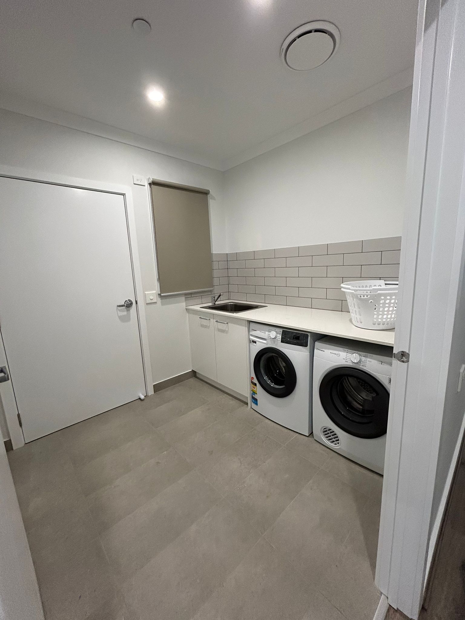 WhatsApp Image 2025 11-19 at 5.43.21 PM (2)