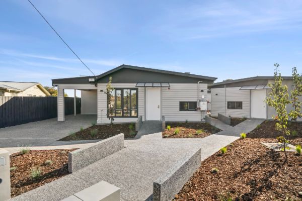 1744235580883 bwrm-01 Large