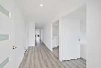 15   McCarthy Rd 162a - Hallway