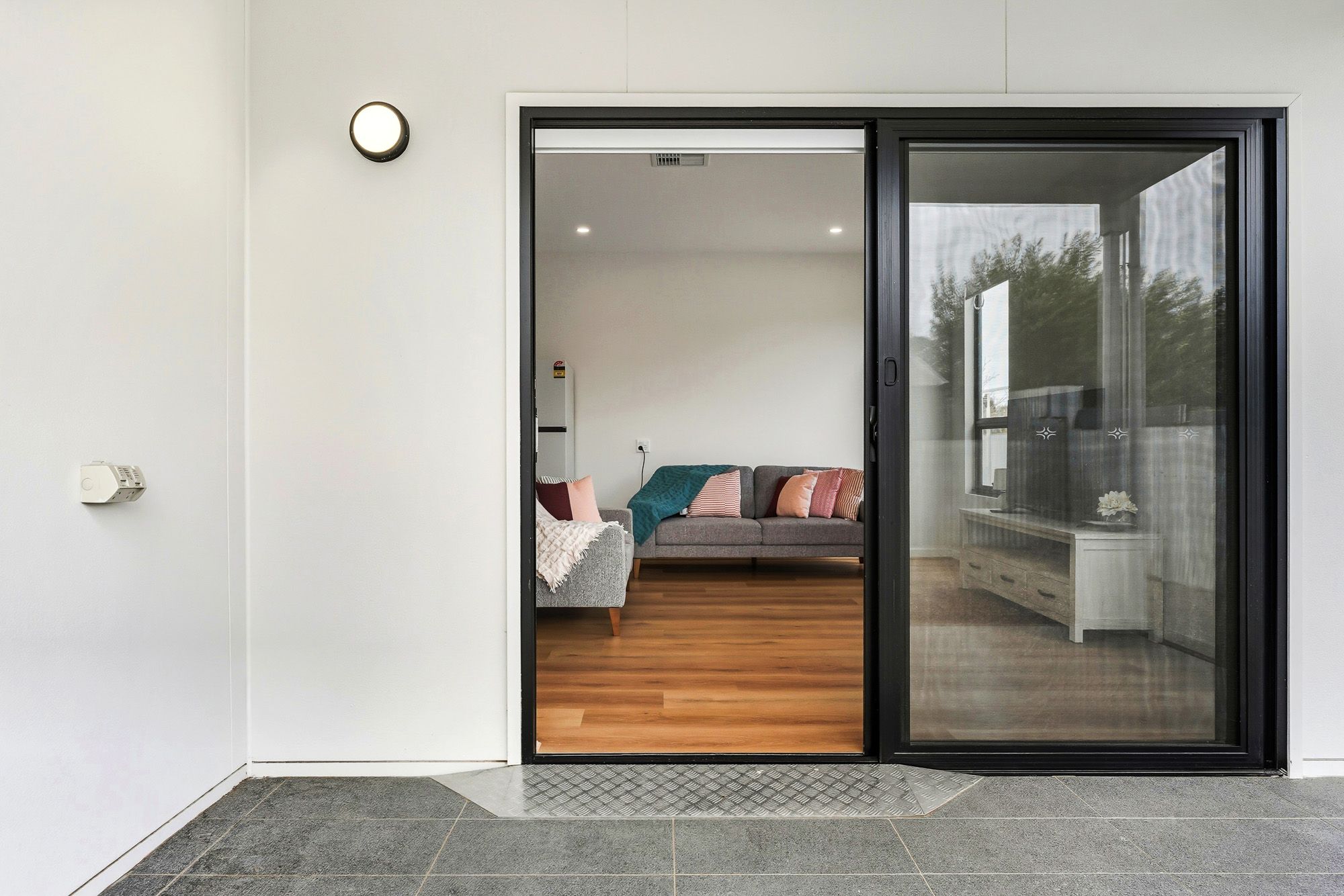 2 Eunice St   Photogram Hub _5