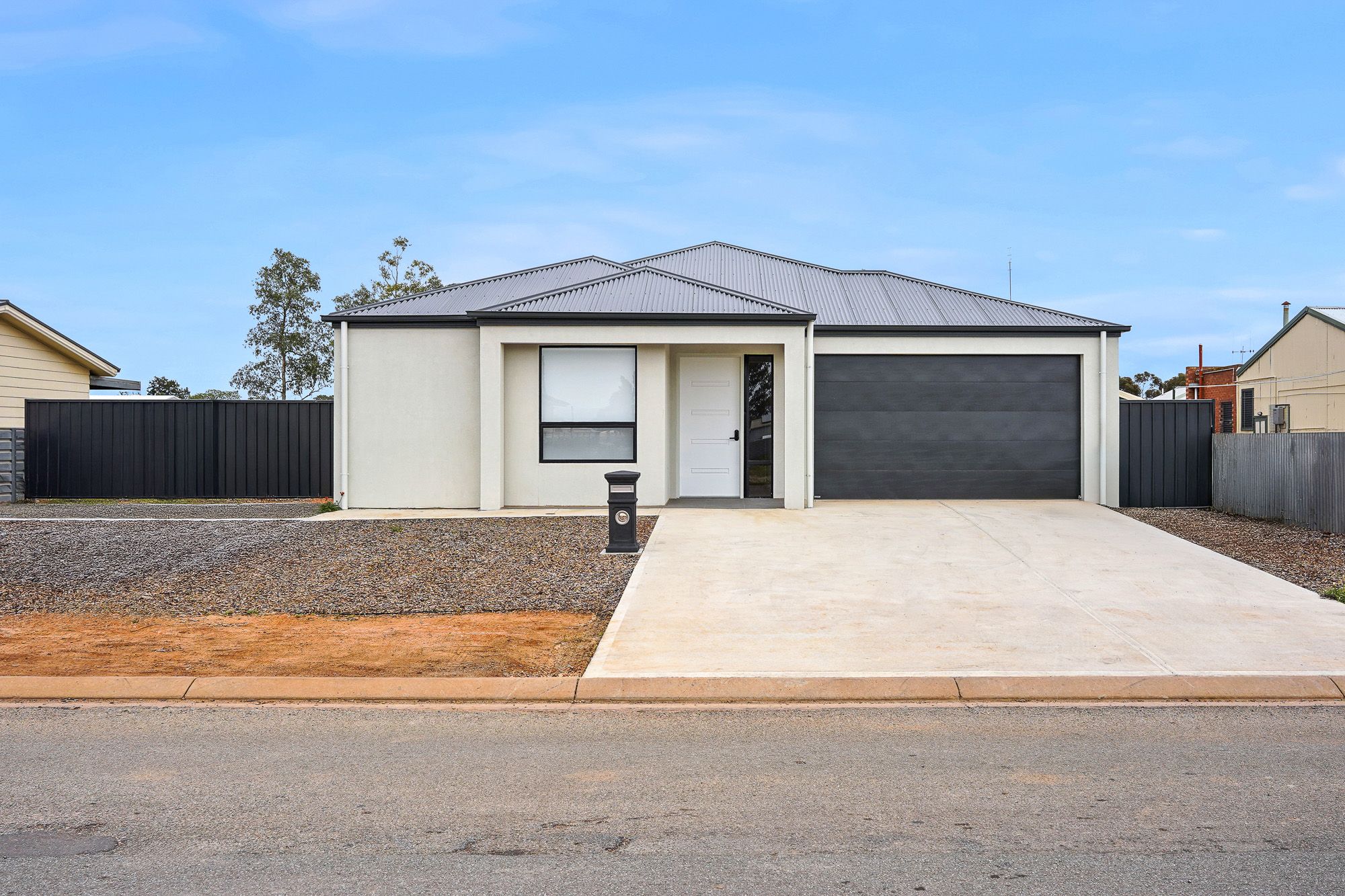 2 Eunice St   Photogram Hub _1