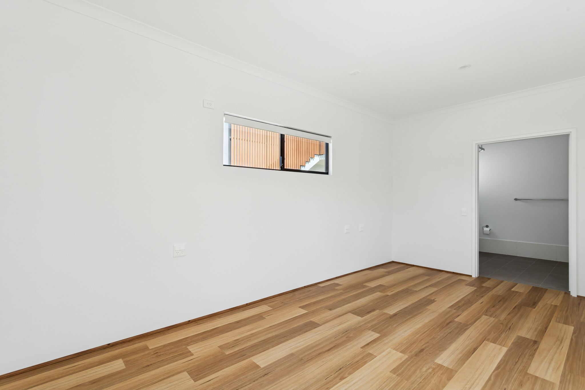 3 46 George St  Midland 01