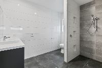 007 Open2view_ID757711-1_Forbes_Court