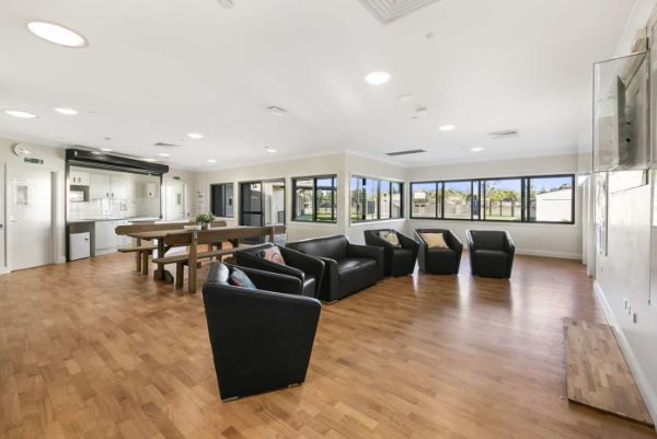 Berkshire Park-0429-Common-living-room